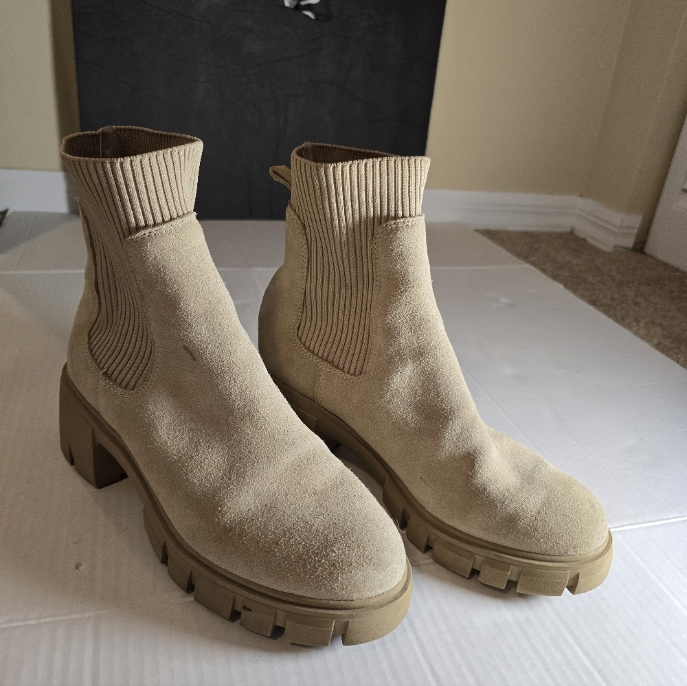Steve Madden Hutch Chelsea Boots – Women’s Size 7.5M